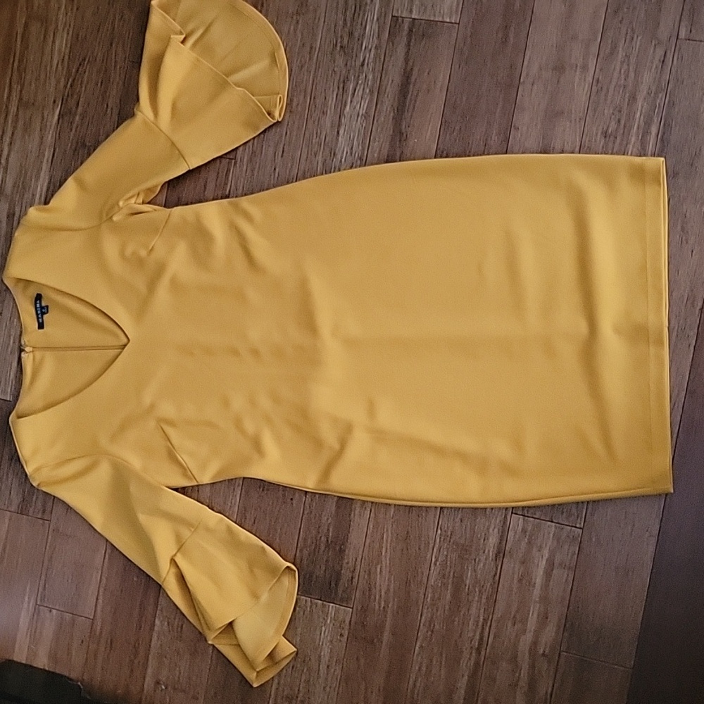 Marina Dress Bell sleeves Gold Yellow Size 8